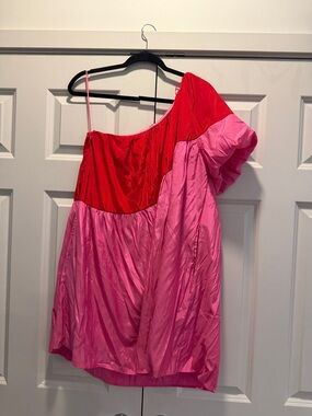 TCEC One-Shoulder Pink and Red Party Dress
